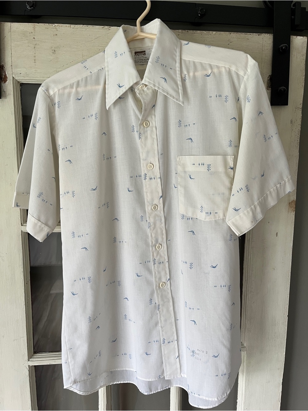 Vintage Men’s Button-down Shirt